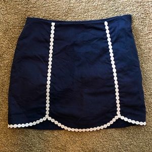 Lilly Pulitzer skort navy with white